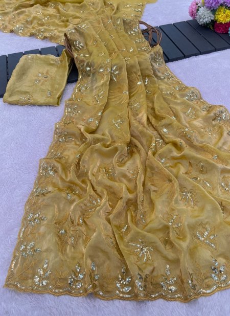 Ktd 2068 Fandy Chiffon With Emberodery Work Saree